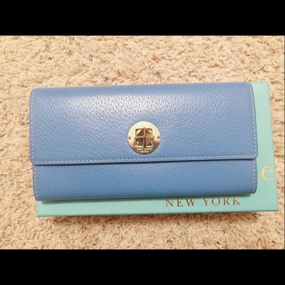 Kate Spade Wallet - Picture 2 of 8